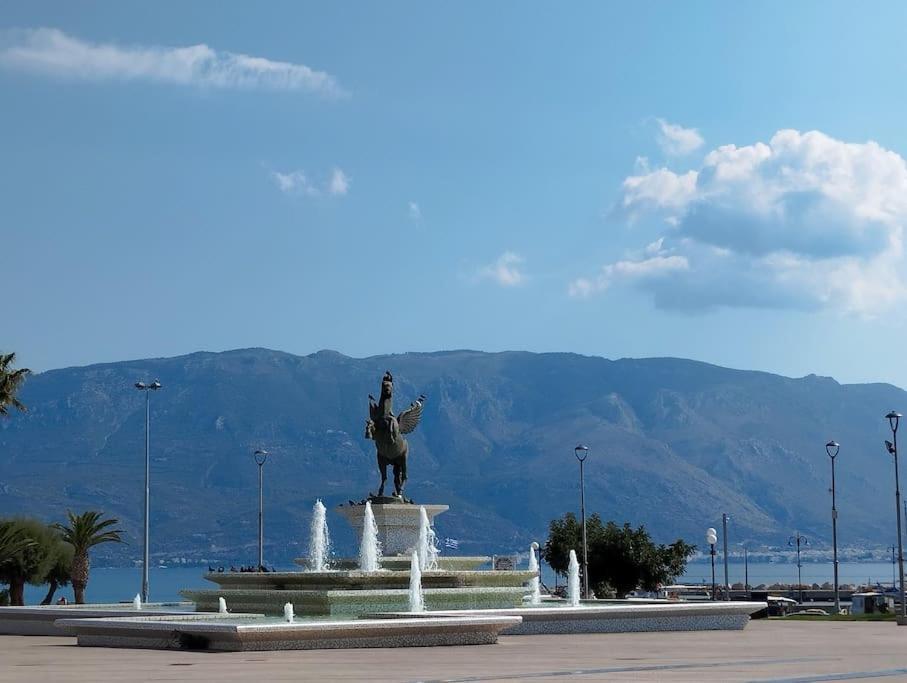 Vicky'S Central Apartment Corinth Luaran gambar